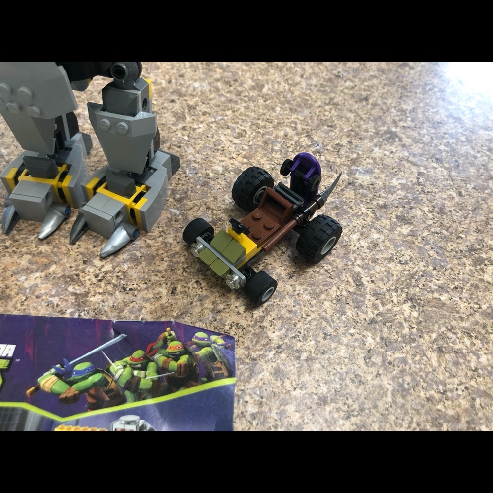 Lego Ninja Turtles Baxter Robot